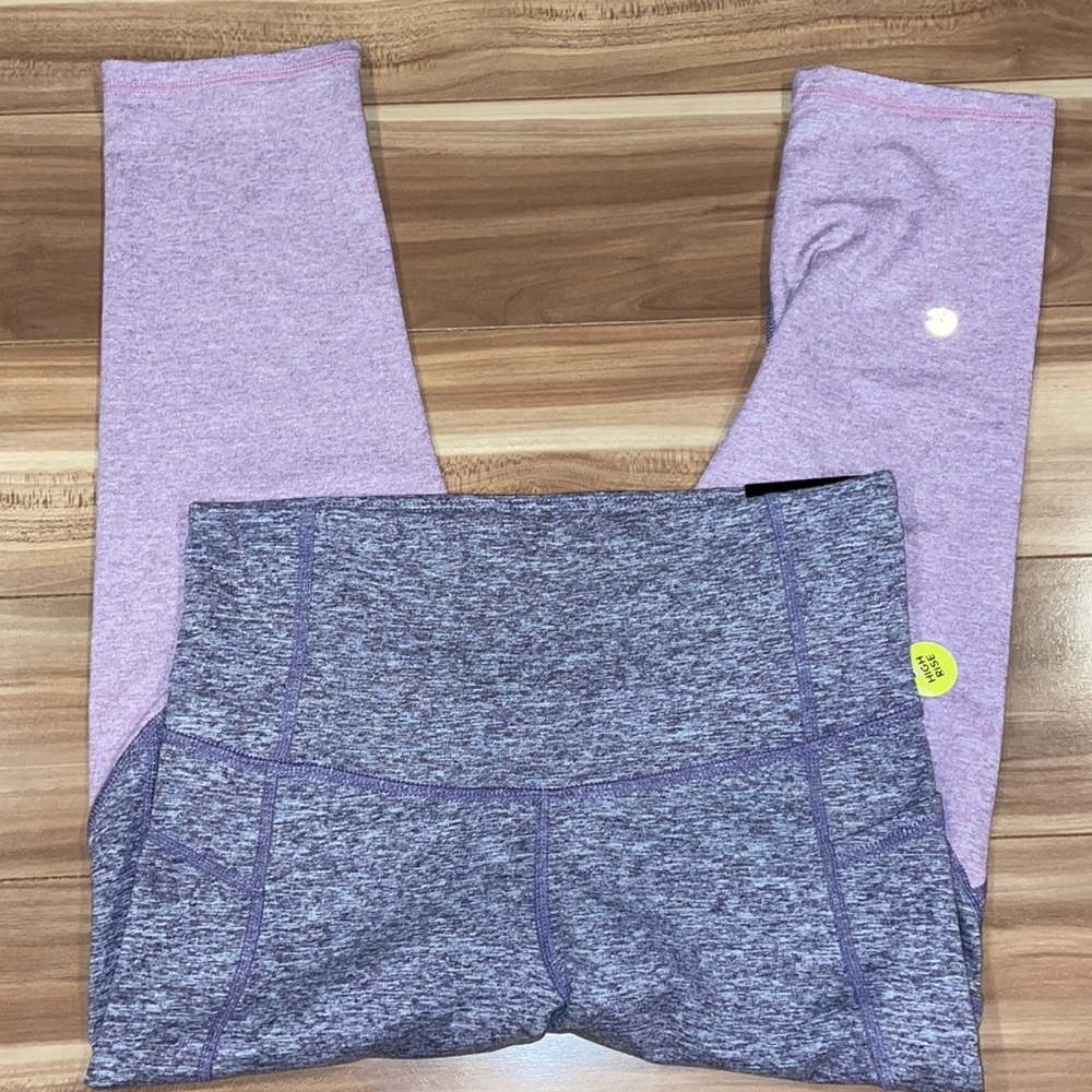 COPY - NWT Champion - Women’s Small - Purple Capri Leggings with Pocket - Dry F…